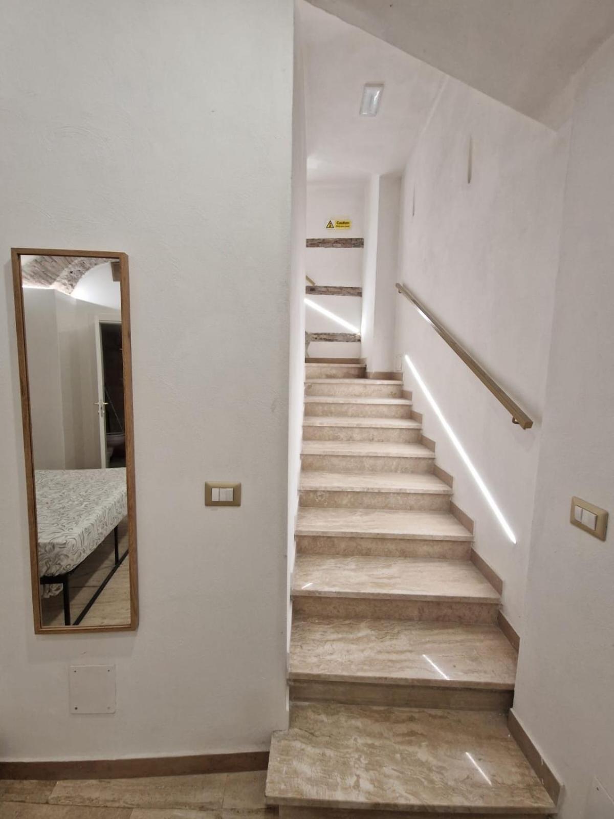 Apartament The Love Basement Rzym Zewnętrze zdjęcie